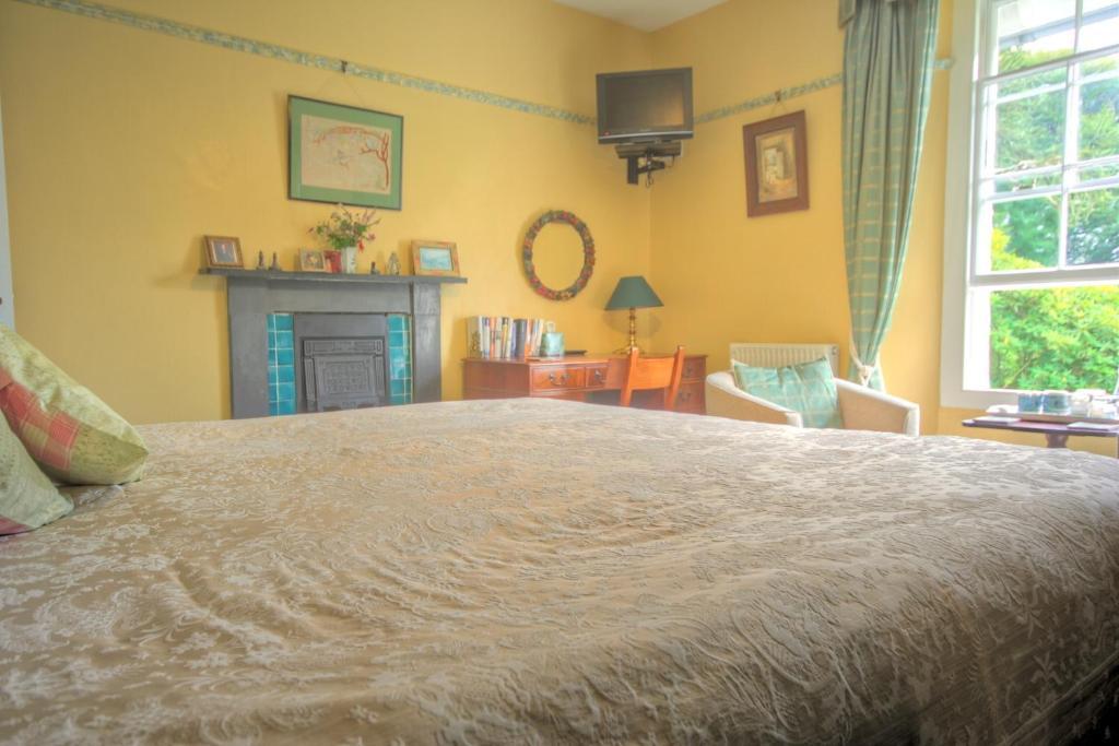 The Old Rectory Bed & Breakfast Боскасъл Стая снимка